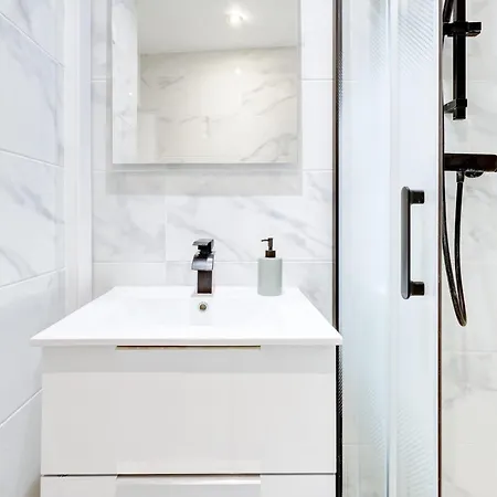 Апартаменты Bnbnova - Le Marais & Montorgueil *